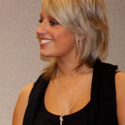 Emily Dale Autograph Profile