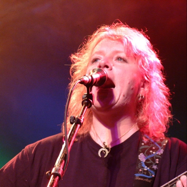 Emily Saliers