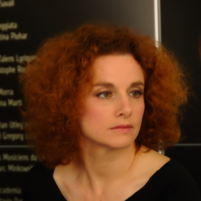 Emmanuelle Haïm Autograph Profile