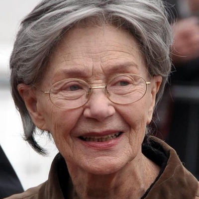 Emmanuelle Riva Autograph Profile