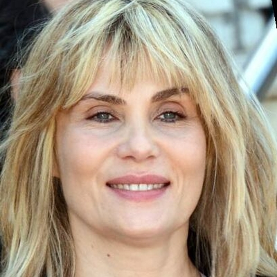 Emmanuelle Seigner Autograph Profile