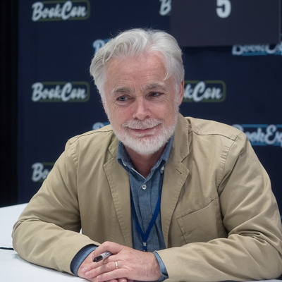 Eoin Colfer Autograph Profile