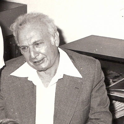 Ephraim Katzir Autograph Profile