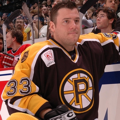 Eric Healey Autograph Profile