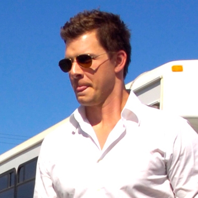 Eric Mabius Autograph Profile
