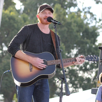 Eric Paslay Autograph Profile
