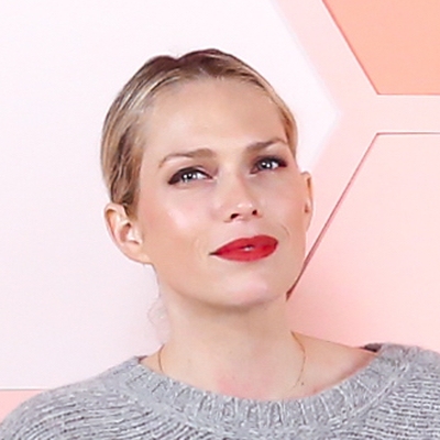 Erin Foster Autograph Profile