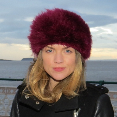 Erin Richards Autograph Profile