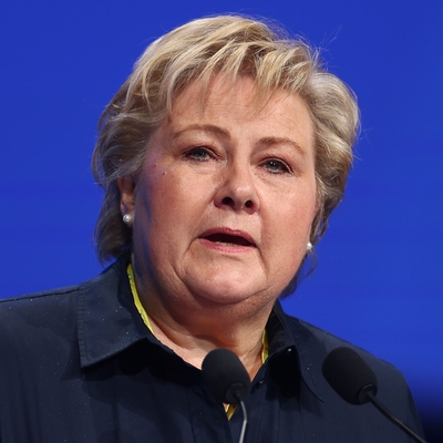 Erna Solberg Autograph Profile