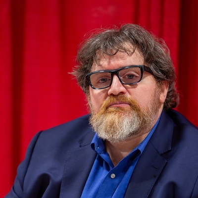 Ernest Cline Autograph Profile