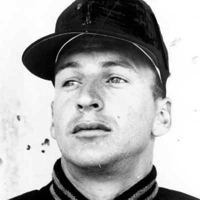 Ernie Bowman Autograph Profile