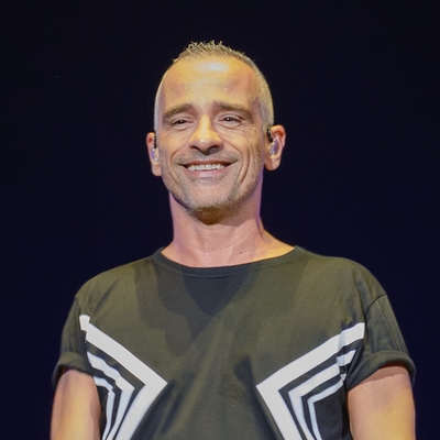 Eros Ramazzotti Autograph Profile
