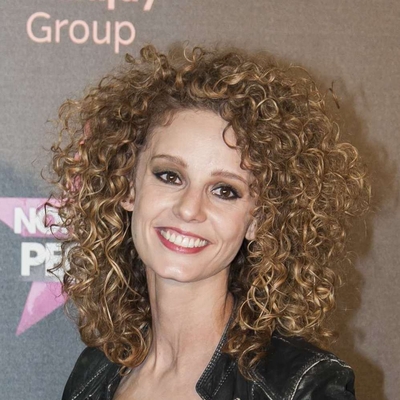 Esther Acebo Autograph Profile