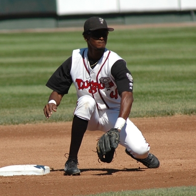 Eugenio Velez Autograph Profile