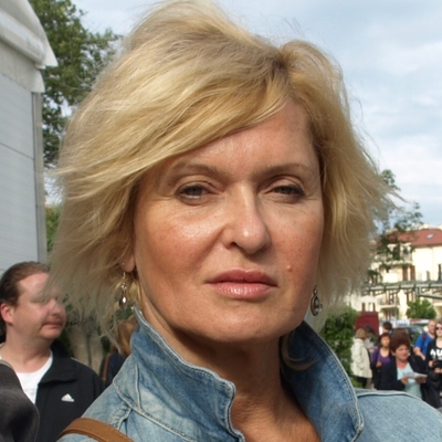 Ewa Kasprzyk Autograph Profile