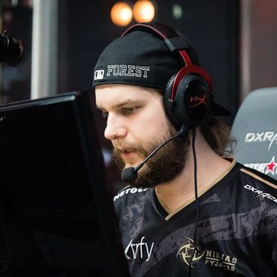 f0rest Autograph Profile