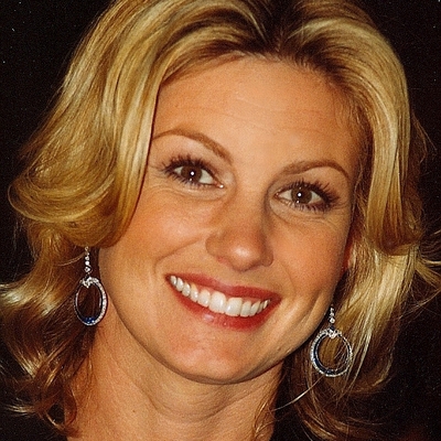 Faith Hill Autograph Profile