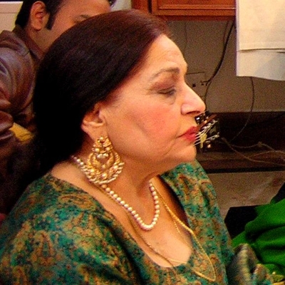 Farida Khanum Autograph Profile