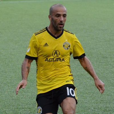 Federico Higuaín Autograph Profile