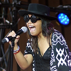 Fefe Dobson