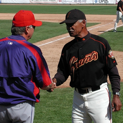Felipe Alou Autograph Profile