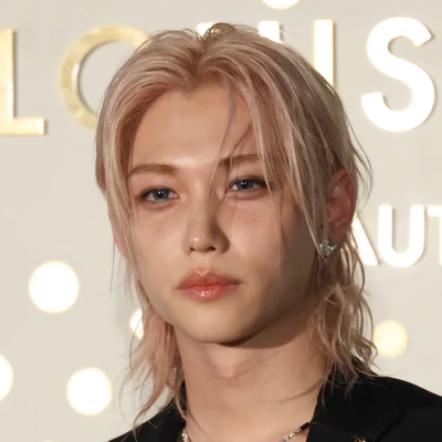Felix Lee Autograph Profile