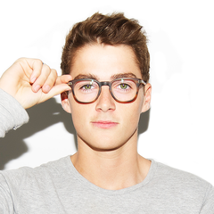 Finn Harries