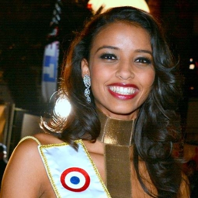 Flora Coquerel Autograph Profile
