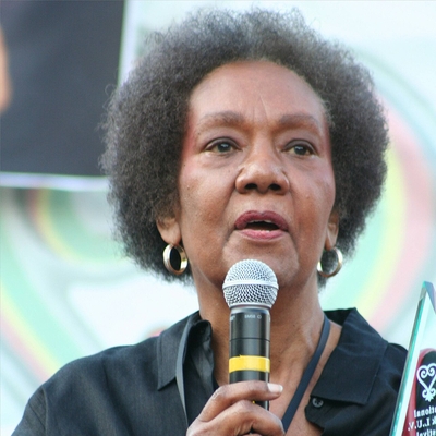 Frances Cress Welsing Autograph Profile