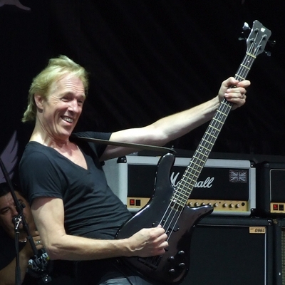 Francis Buchholz