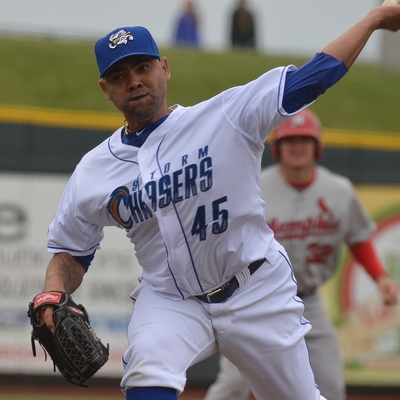 Francisley Bueno Autograph Profile