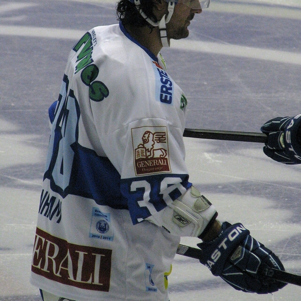 Frank Banham