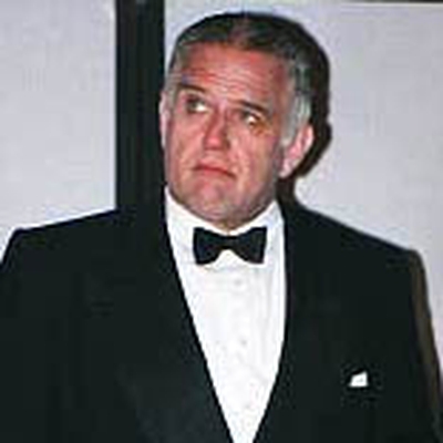 Frank Novak Autograph Profile
