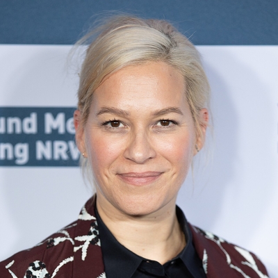 Franka Potente Autograph Profile