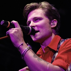 Frankie Ballard