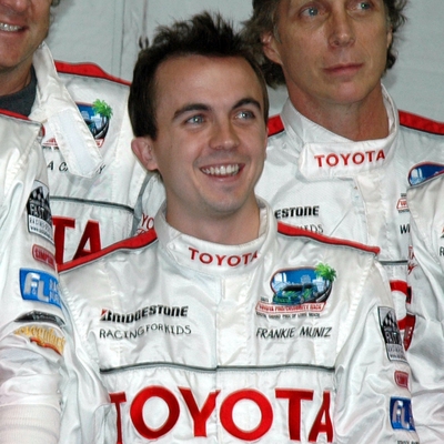 Frankie Muniz Autograph Profile