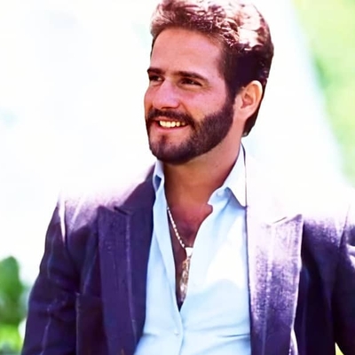 Frankie Ruiz Autograph Profile