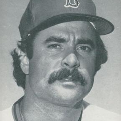 Fred Kendall Autograph Profile