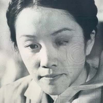 Freda Foh Shen Autograph Profile