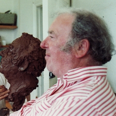 Freddie Jones