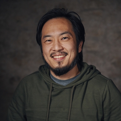 Freddie Wong Autograph Profile