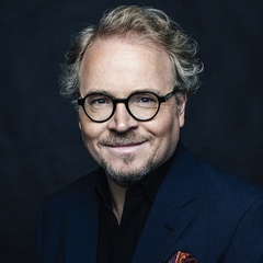 Fredrik Lindström