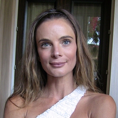 Gabrielle Anwar