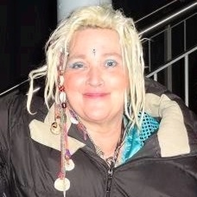 Gaby Köster Autograph Profile