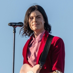 Garrett Borns