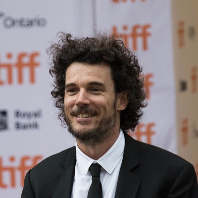 Garth Davis Autograph Profile