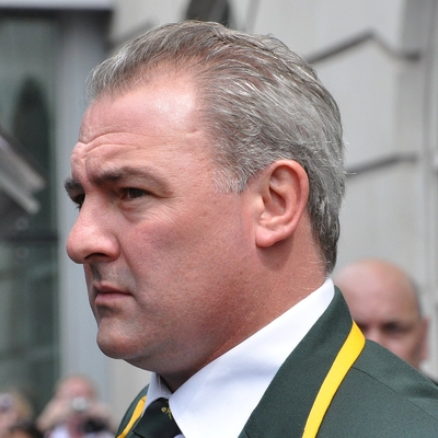 Gary Gold Autograph Profile