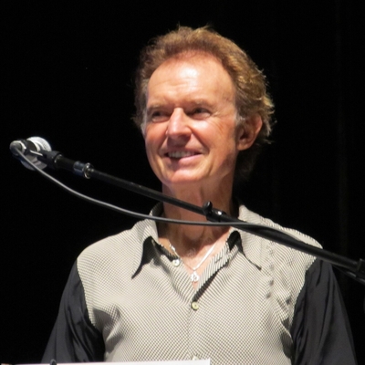 Gary Wright Autograph Profile
