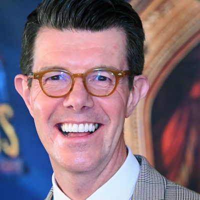 Gavin Lee Autograph Profile