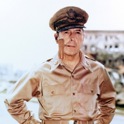 General Douglas MacArthur Autograph Profile